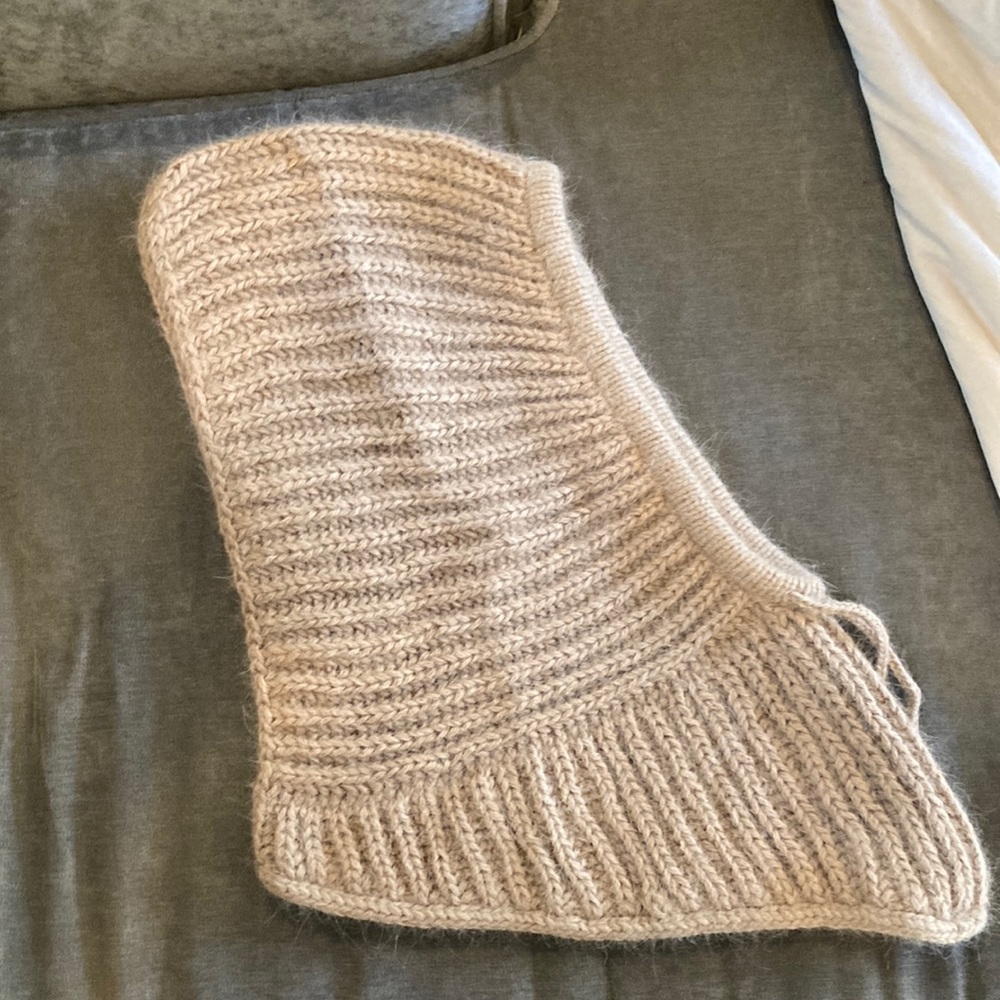 Hand-woven wool hoodie; balaclava.